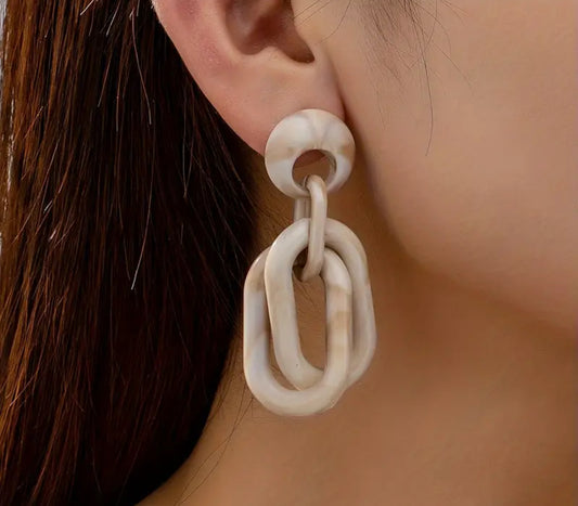 Geometrik Hafif Küpe