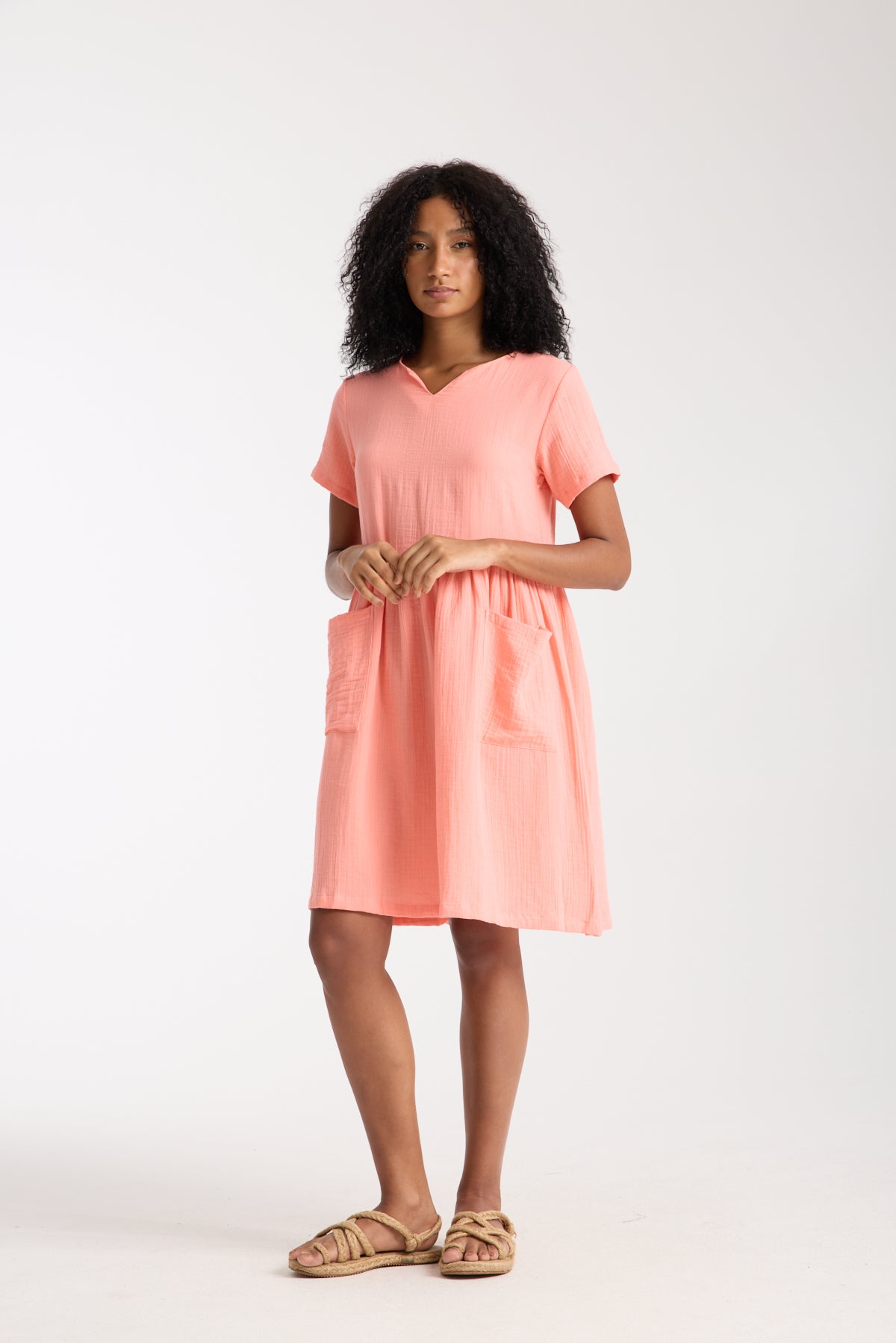 Çift Katlı Mercan Elbise