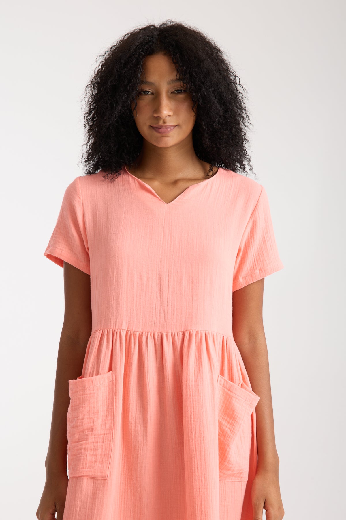 Çift Katlı Mercan Elbise