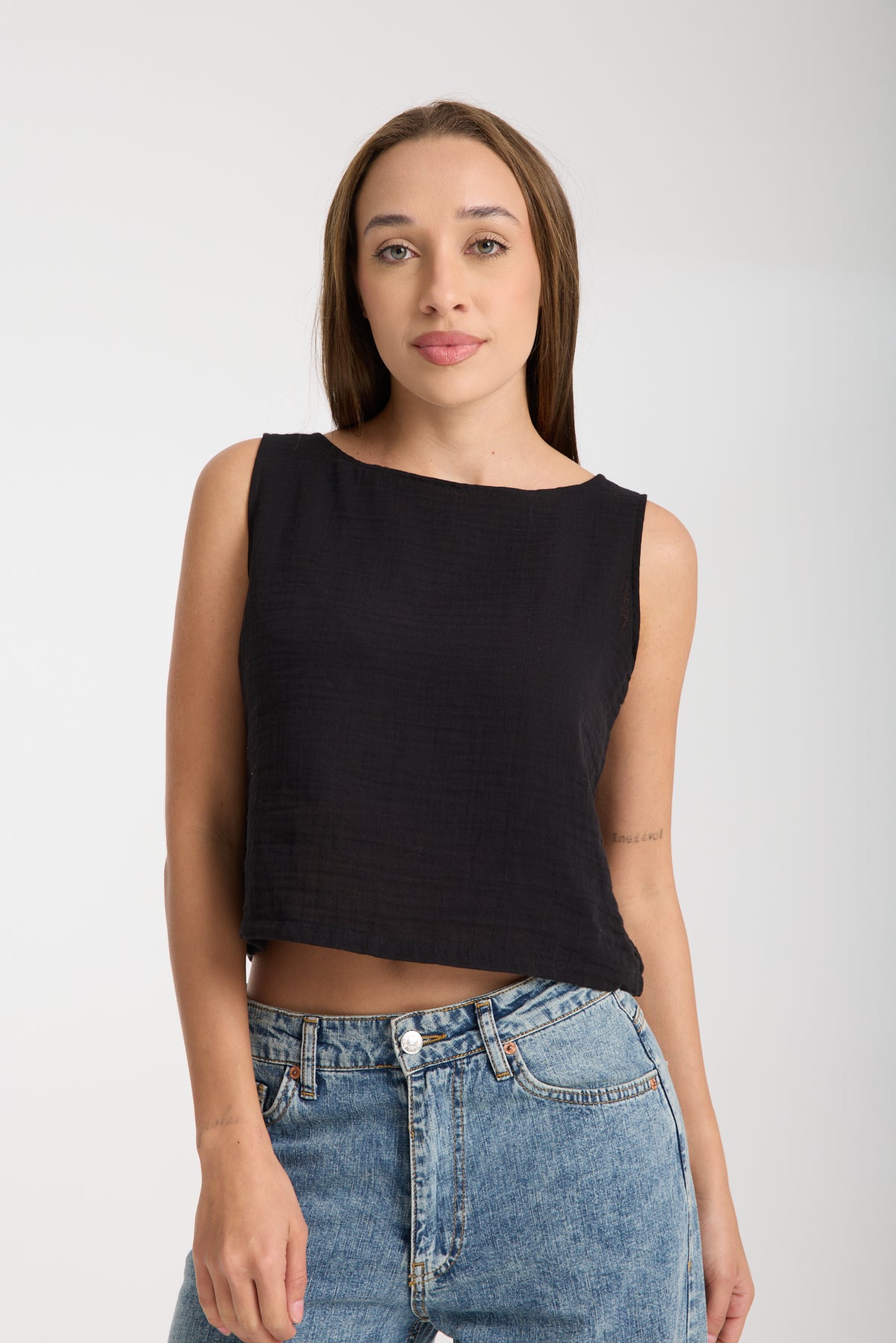 Çift Katlı Müslin Kolsuz Bluz