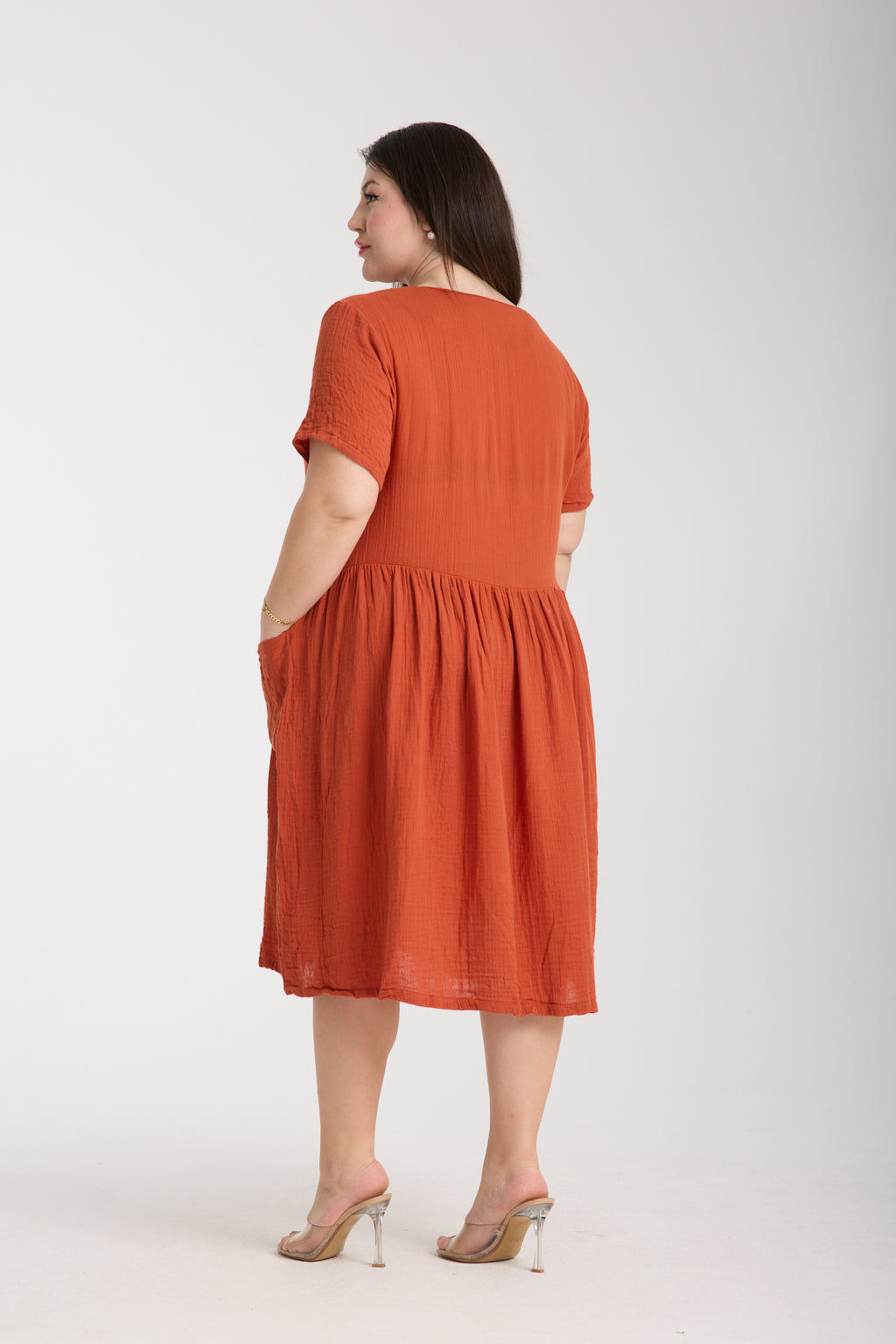 Büyük Beden Çift Katlı Müslin Cepli Elbise